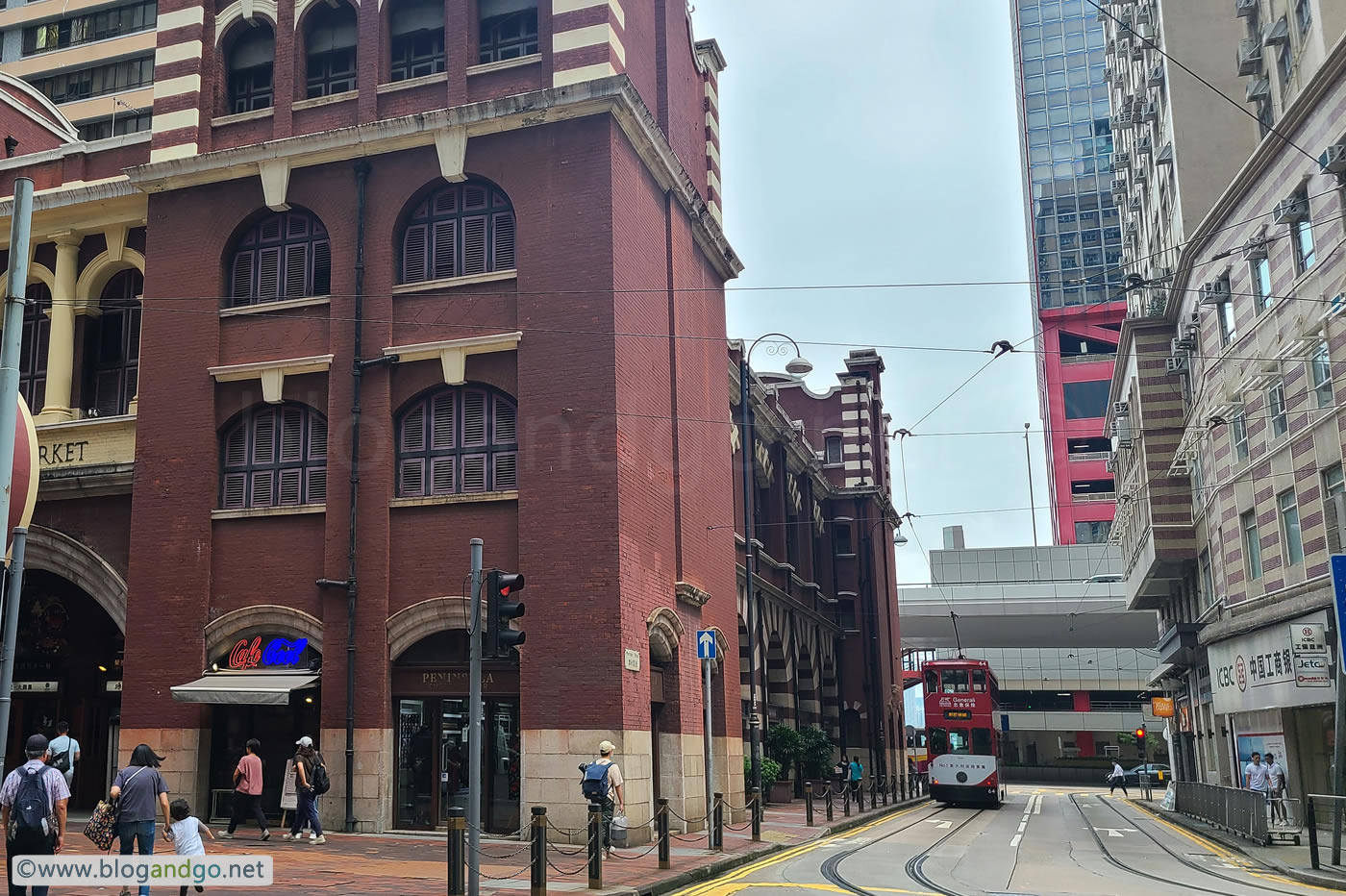 Sheung Wan - Western Market and Tram